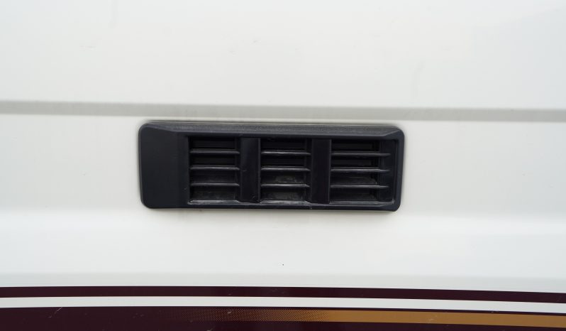 
								2024 TOYOTA LAND CRUISER 76 HARDTOP 5DOOR V8 4.5L full									