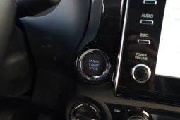 
										2024 TOYOTA HILLUX 2.8L SR5 full									