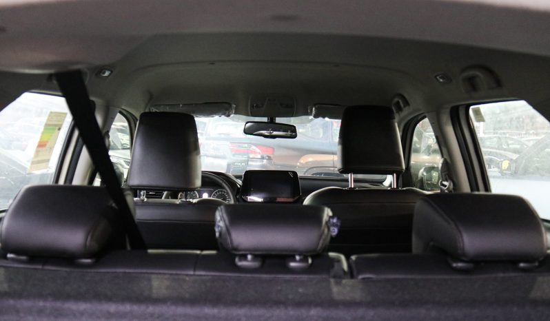 
								2024 Toyota Urban Cruiser GLX-14 White-Black full									