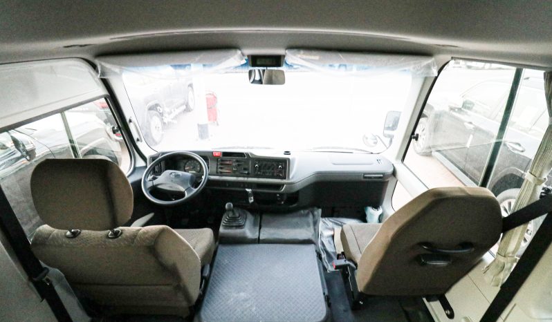 
								2025 TOYOTA COASTER full									