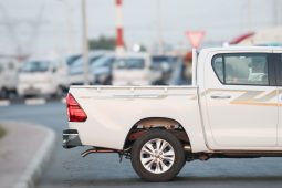 
										2025 TOYOTA HILUX SFX LN full									