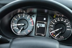 
										2025 TOYOTA HILUX SFX LN full									