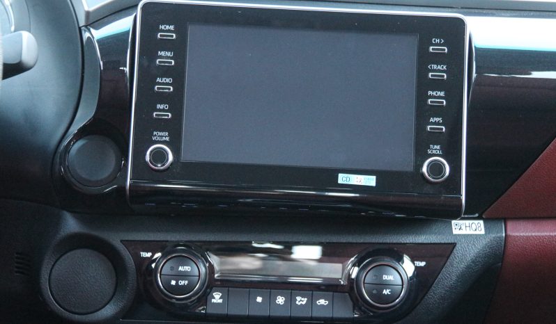 
								2025 TOYOTA HILUX SFX LN full									