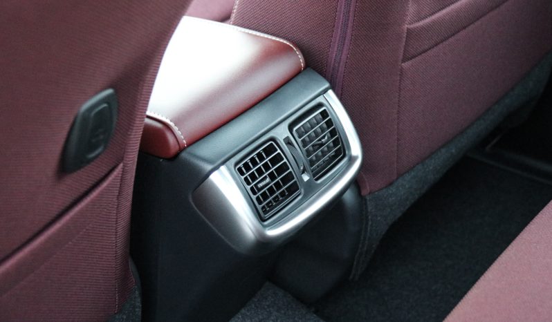 
								2025 TOYOTA HILUX SFX LN full									