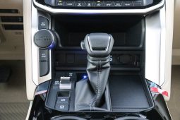 
										2024 TOYOTA LAND CRUISER V6 GXR SFX 190 full									