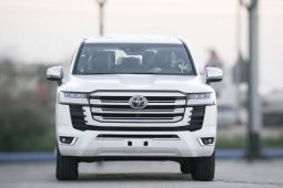 2024 TOYOTA LAND CRUISER Turbo VX-R White