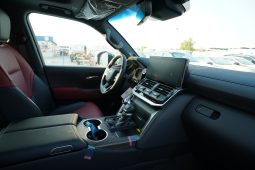 
										Land Cruiser VXR 3.5L full									