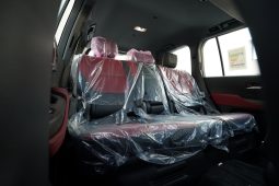 
										Land Cruiser VXR 3.5L full									